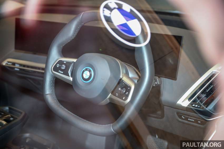 GALLERY: BMW iX xDrive40 in Malaysia – EV SUV with 322 hp, 630 Nm, 425 km range; priced from RM420k 1389229