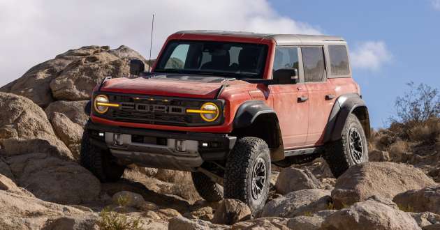 2022 Ford Bronco Raptor debuts with a 3.0 litre twin-turbo EcoBoost V6 and off-road-focused upgrades