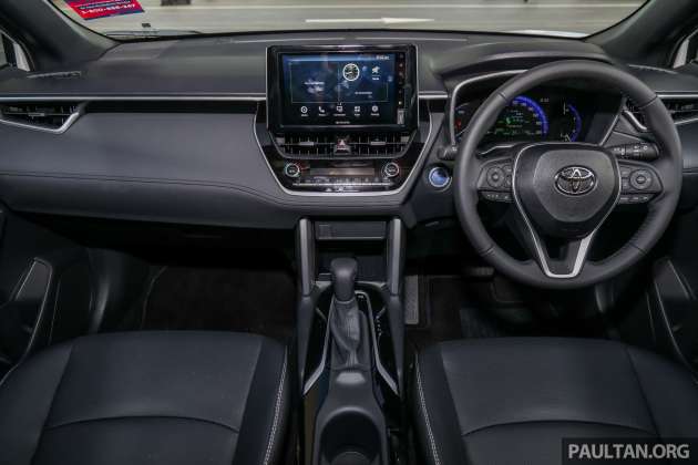 Toyota Corolla Cross 1.8 Hybrid CKD dilancar di M’sia bersama varian 1.8G, 1.8V CKD, dari RM123k-RM137k