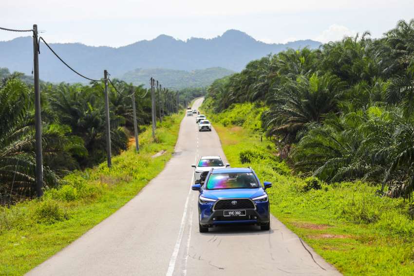 Toyota Corolla Cross 1.8 Hybrid CKD dilancar di M’sia bersama varian 1.8G, 1.8V CKD, dari RM123k-RM137k 1405872