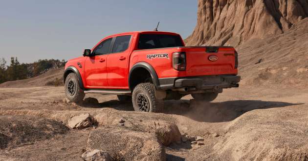Ford Ranger Raptor 2023 mula dijual di Thailand – RM234k, enjin petrol turbo 3.0L V6, 397 PS/583 Nm