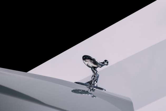 Rolls-Royce redesigns 111-year old Spirit of Ecstasy figurine – aero, realistic form will debut on Spectre EV