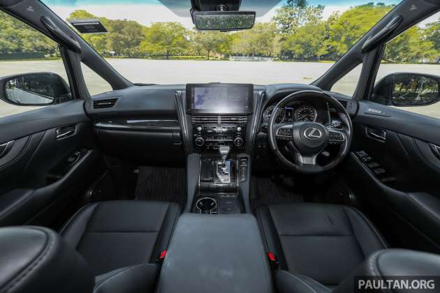 PANDU UJI: Lexus LM350 – MPV mewah RM1.15 juta; benar-benar lebih mewah dari Alphard & Vellfire?