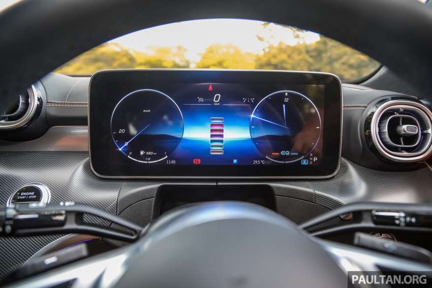 2022 W206 Mercedes-Benz C200 Avantgarde vs C300 AMG Line in Malaysia: which C-Class should you buy? 1444910