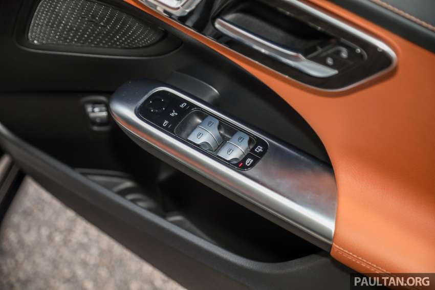 2022 W206 Mercedes-Benz C200 Avantgarde vs C300 AMG Line in Malaysia: which C-Class should you buy? 1444964