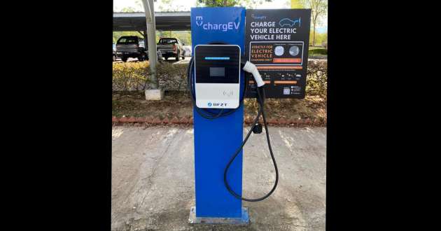 ChargEV upgrades 48 charging wallboxes in Malaysia – sleeker unit with attached Type 2 cable, LCD display