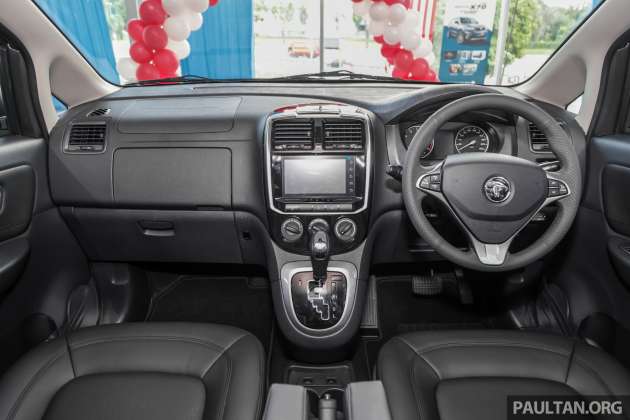 Proton Exora 2023 – RM63k-RM70k, masih 1.6 Turbo CFE, OCH baharu, dua varian; Executive dan Premium