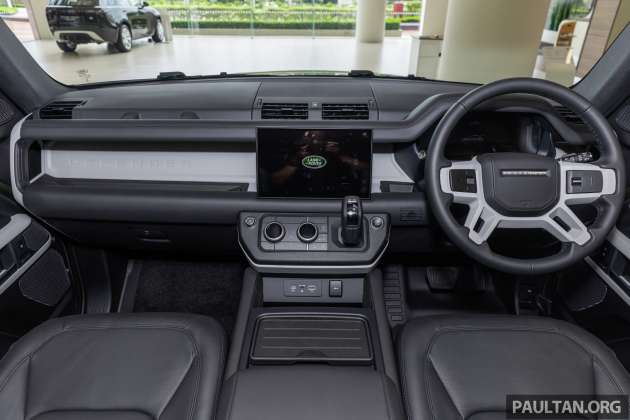 Land Rover Defender 90 kini di Malaysia — versi lebih pendek, 3-pintu, dua pilihan enjin, dari RM838,800