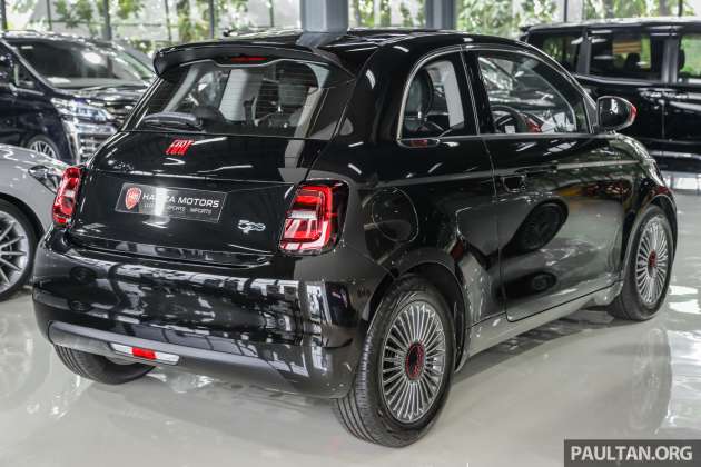 New Fiat 500 Electric in Malaysia – hatch and Cabrio, 320 km EV range, 42 kWh battery, from RM250k