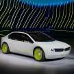 BMW i Vision Dee debuts at CES – colour-changing EV concept with massive HUD; previews the Neue Klasse