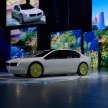 BMW i Vision Dee debuts at CES – colour-changing EV concept with massive HUD; previews the Neue Klasse