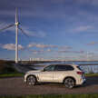 BMW iX5 Hydrogen has 401 hp power, 504 km range