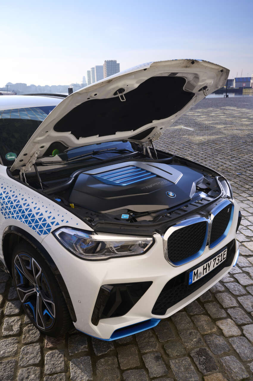 BMW iX5 Hydrogen has 401 hp power, 504 km range 1581937