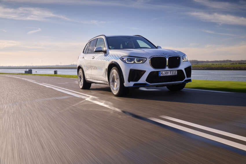 BMW iX5 Hydrogen has 401 hp power, 504 km range 1581821