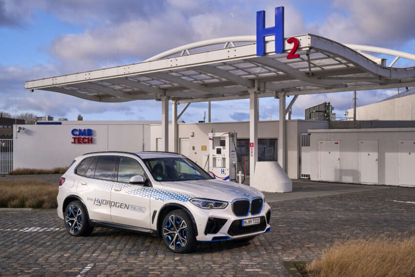 BMW iX5 Hydrogen has 401 hp power, 504 km range 1581831