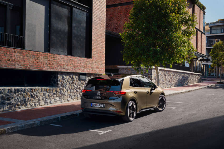 2023 Volkswagen ID.3 facelift debuts – updated styling; 58 and 77 kWh batteries; up to 546 km EV range 1582901