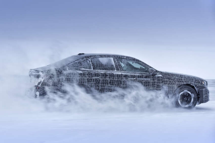 BMW i5 – first ever electric 5 Series teased again during winter tests, completes 3,000 km icy road trip 1596243