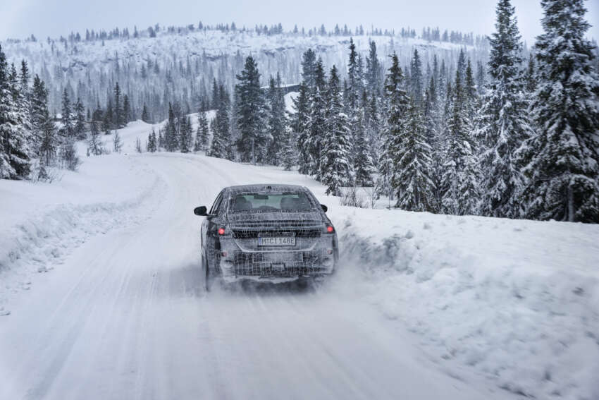 BMW i5 – first ever electric 5 Series teased again during winter tests, completes 3,000 km icy road trip 1596213
