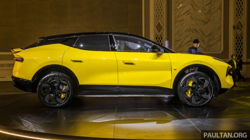 Lotus Eletre EV launched in Malaysia – up to 905 hp, 0-100 in 2.95s, 600 km WLTP range; RM578k-RM798k 1603532
