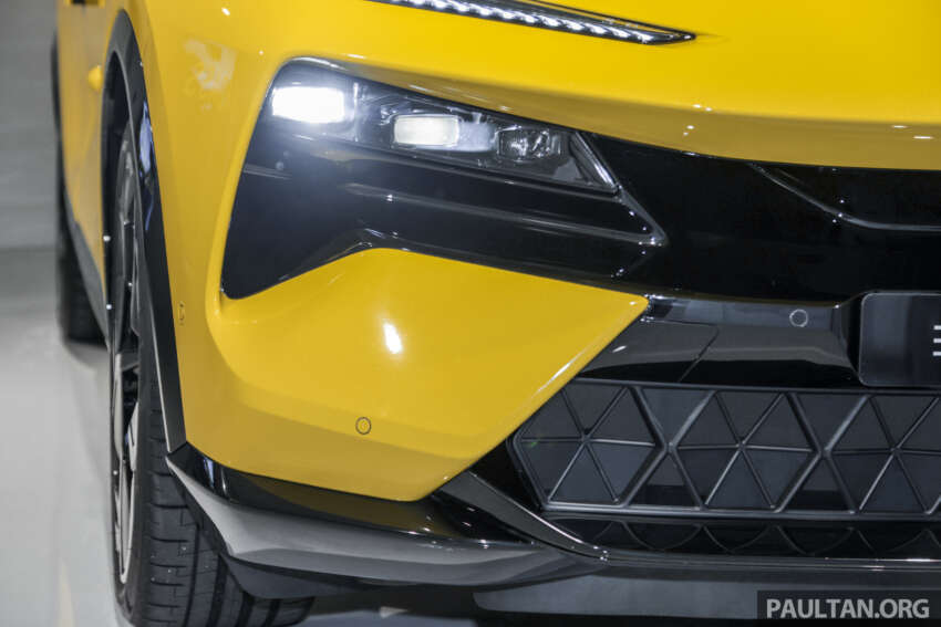 Lotus Eletre EV launched in Malaysia – up to 905 hp, 0-100 in 2.95s, 600 km WLTP range; RM578k-RM798k 1602664