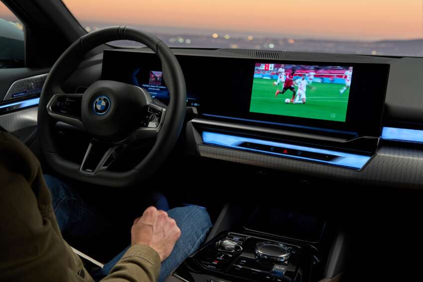 BMW i5 and 2024 BMW 5 Series G60 – M60 xDrive with up to 601 hp; AirConsole brings in-car gaming 1617604