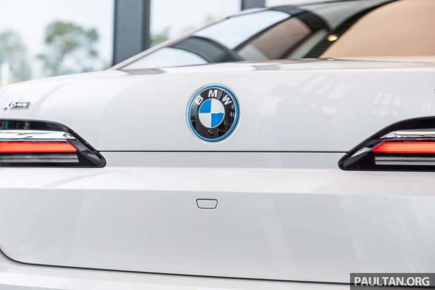 2023 BMW 750e xDrive Pure Excellence in Malaysia – CKD PHEV with 489 PS, 87 km EV range; from RM613k 1620142
