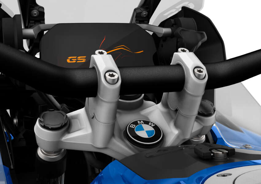 2023 BMW Motorrad R1250GS Adventure  in Racing Blue, R1250RT sports-tourer gets two new colours 1635308