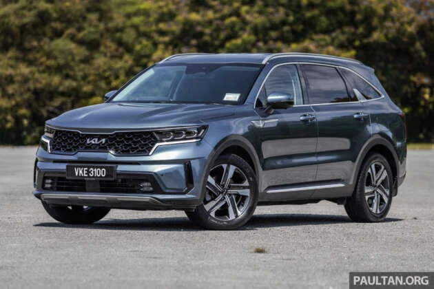 PANDU UJI: Kia Sorento 2023 — 2.5G AWD petrol atau 2.2D AWD diesel lagi cekap? Harga mahal sangat?