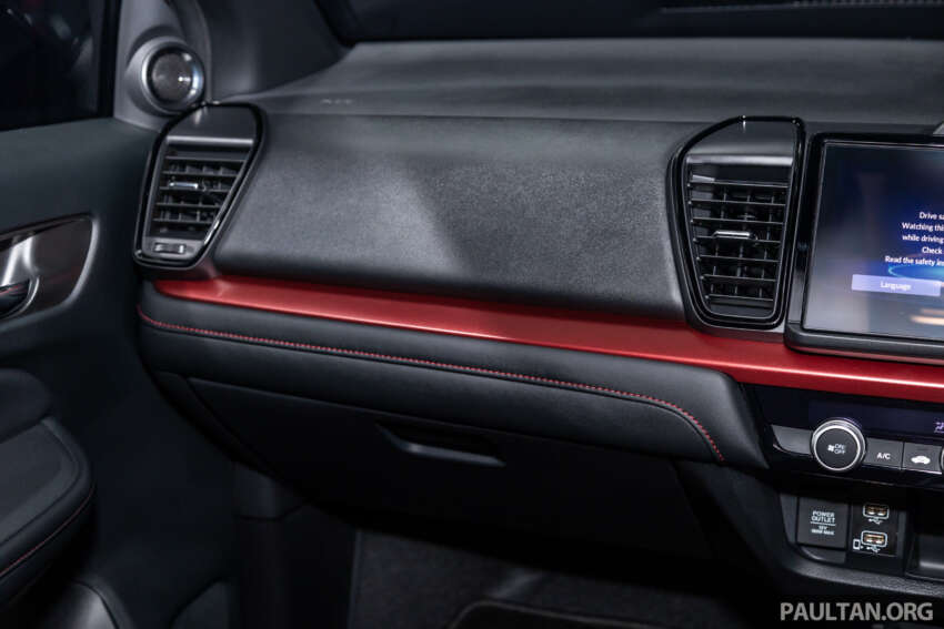 Honda City <em>facelift</em> 2023 dilancar di M’sia — lima varian termasuk hibrid, Honda Connect, dari RM84,900 1654415