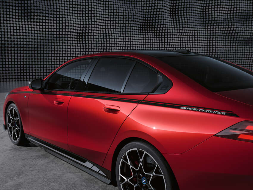 2024 BMW 5 Series and i5 gain M Performance Parts 1653446