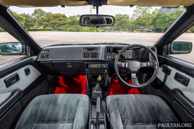 Toyota AE86 Sprinter Trueno GT-Apex Black Limited – 1 dari 400 unit dalam dunia, restorasi macam baru!