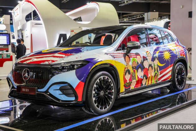 Mercedes-Benz EQS SUV on display at EVM Asia 2023 – AMG Line specification, seven-seat configuration