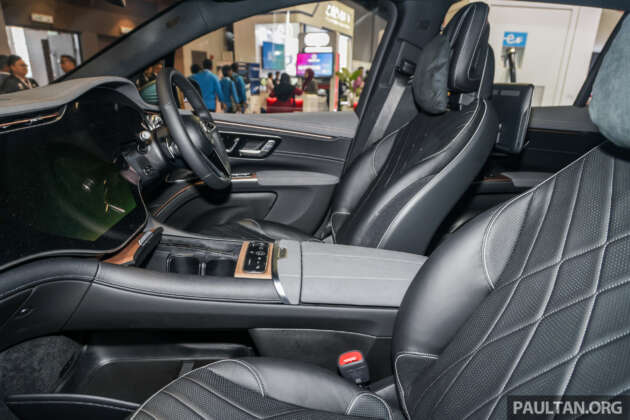 Mercedes-Benz EQS SUV on display at EVM Asia 2023 – AMG Line specification, seven-seat configuration