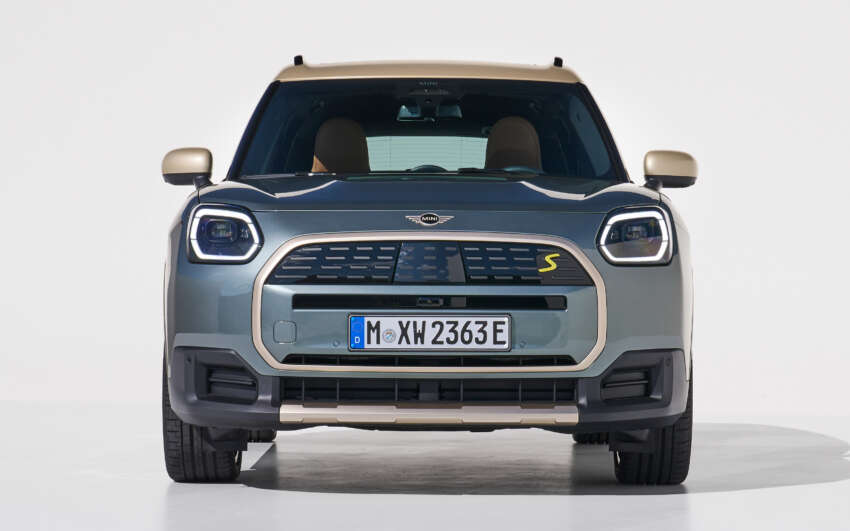 2024 MINI Countryman Electric debuts – single- and dual-motor EV powertrains; up to 313 hp, 462 km range 1662676