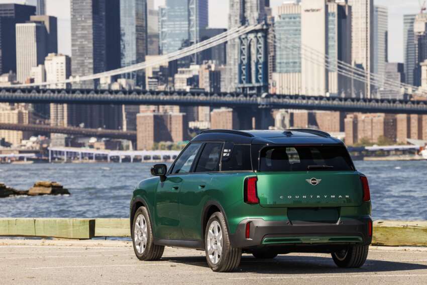 2024 MINI Countryman Electric debuts – single- and dual-motor EV powertrains; up to 313 hp, 462 km range 1670713