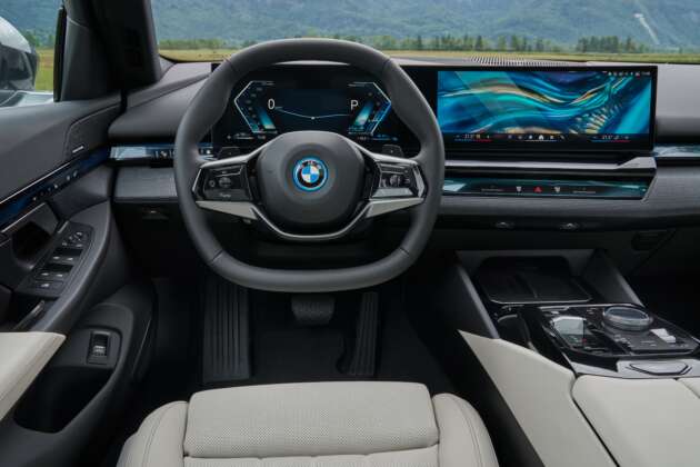 2024 BMW 530e, 550e xDrive PHEVs revealed – 2.0L I4 and 3.0L I6; up to 489 PS, 700 Nm, 103 km EV range