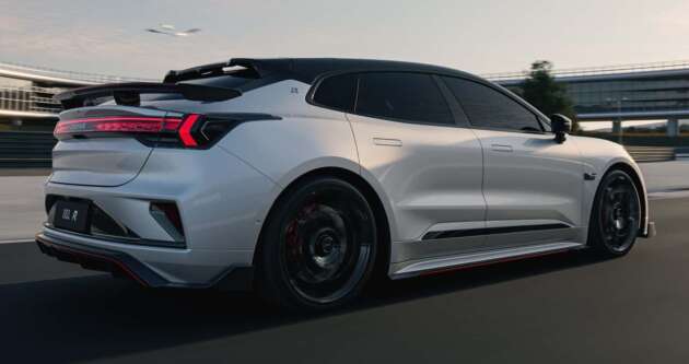 Zeekr 001 FR – pesaing Tesla Model S Plaid dari Geely, 1,265 PS dari 4 motor elektrik, 0-100km/j 2.37 saat!
