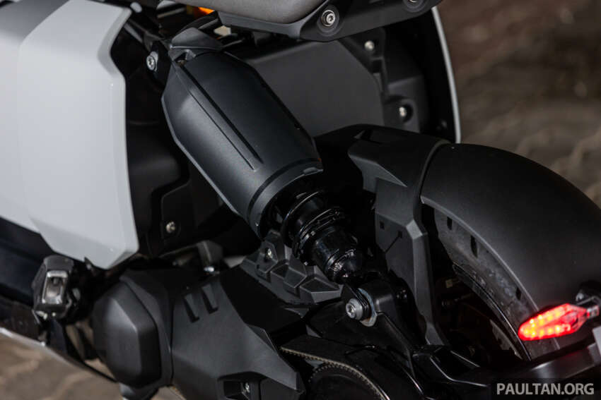REVIEW: BMW Motorrad CE 04 – riding the electric skateboard, priced at RM59,500 in Malaysia 1682273