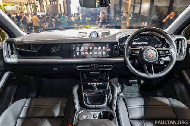 2024 Porsche Cayenne E3 facelift CKD launched in Malaysia; more power, new look inside/out; RM600k