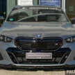 2024 BMW 5 Series G60 with M Performance Parts – live pics of carbon bodykit, 21′ cross-spoke wheels