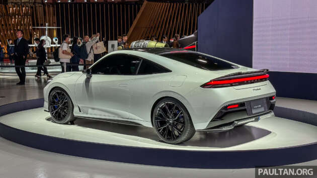 Honda Prelude returns as a sporty 2-door hybrid