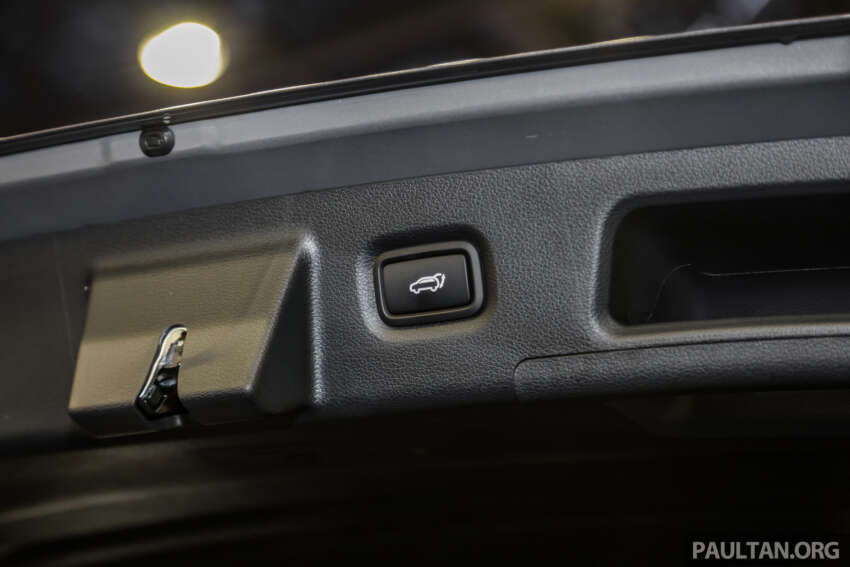 Hyundai Santa Fe Facelift dipamerkan eksklusif di PACE 2023 – CKD, 3 varian, 1.6L hibrid dan 2.2L diesel 1691416