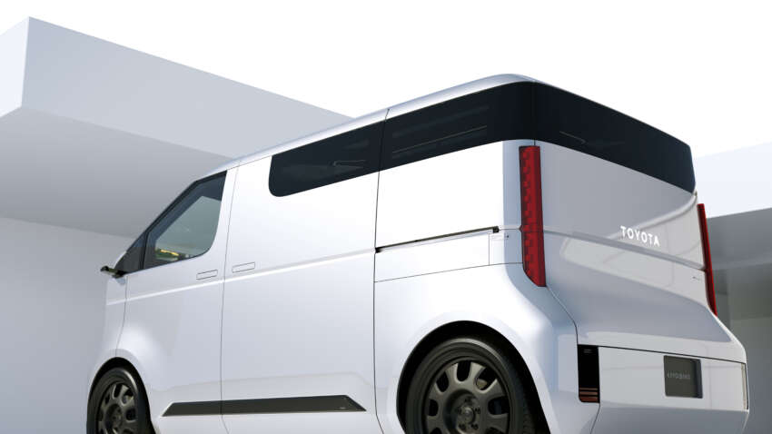 Toyota Kayoibako concept – battery-electric light commercial van study with configurable interior 1692270
