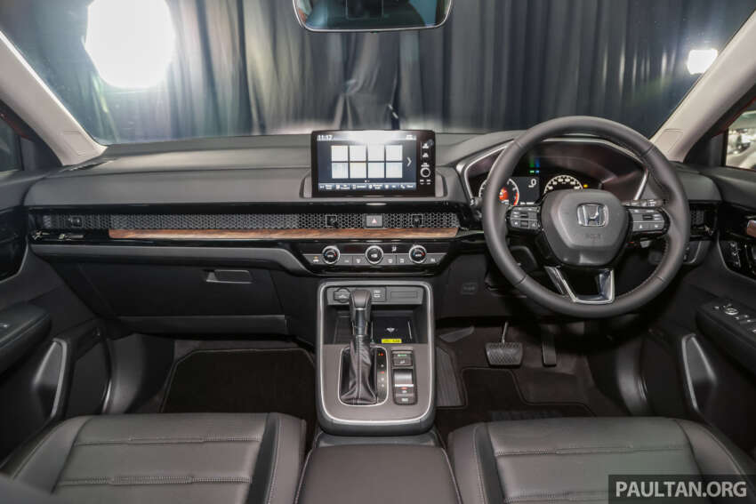 Honda CR-V 2024 dilancar di Malaysia — tiga varian 1.5L turbo dan satu varian 2.0L hibrid, bermula RM160k 1706942