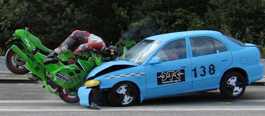 Car vs bike accident in Malaysia – always the car at fault? Why can’t we claim from the bike’s insurance? 1717292