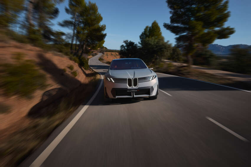 BMW Vision Neue Klasse X previews 2025 iX3 electric SUV – small kidney grille; customisable interior, sound 1742581
