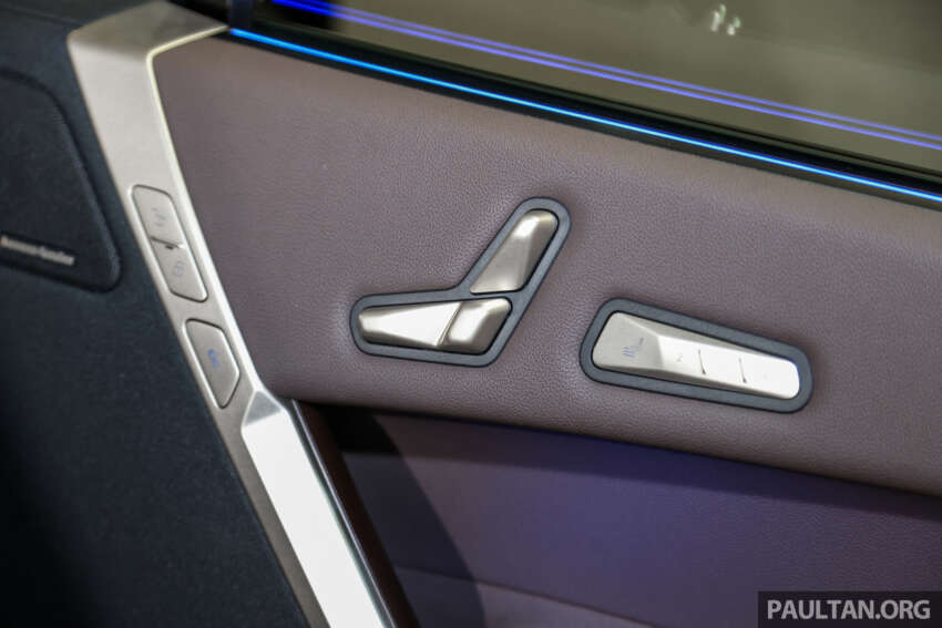 2024 BMW iX xDrive50 Sport in Malaysia – 22 kW AC charging; no glass roof, Laserlights; RM62k cheaper 1735129
