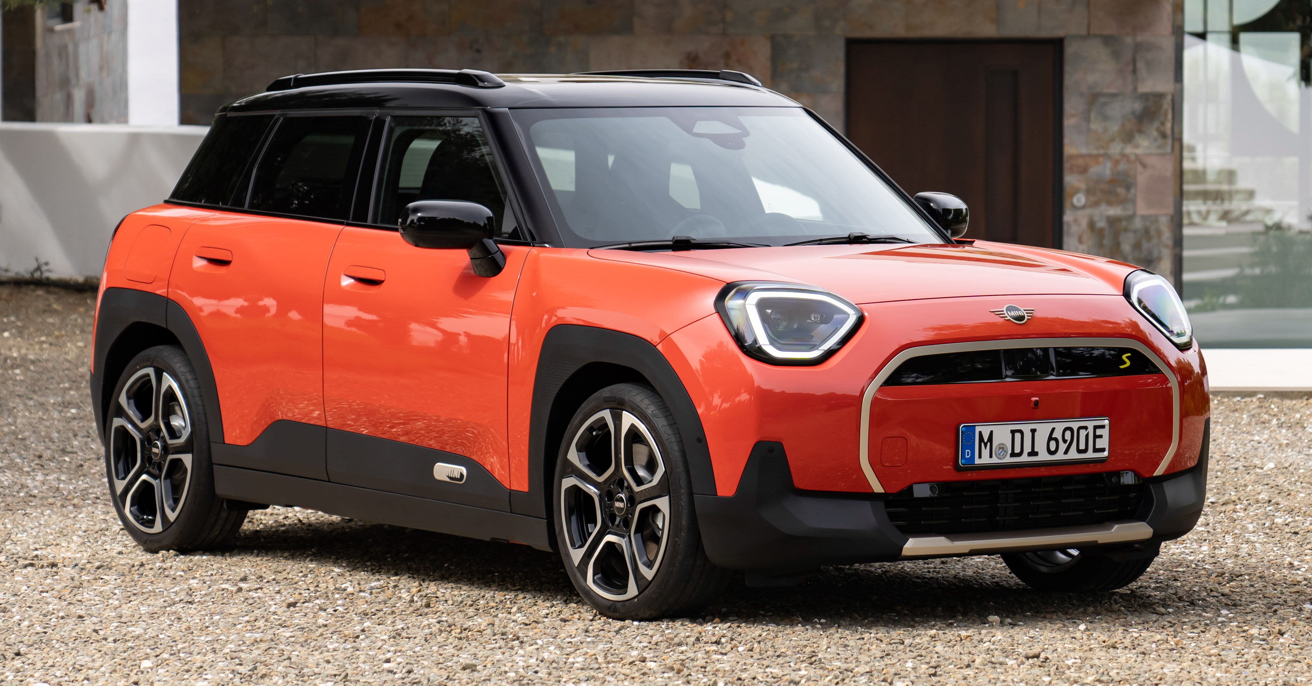 Meet The Ace in The Pack: The new MINI Aceman blends funky styling, cool tech and go-kart dynamics