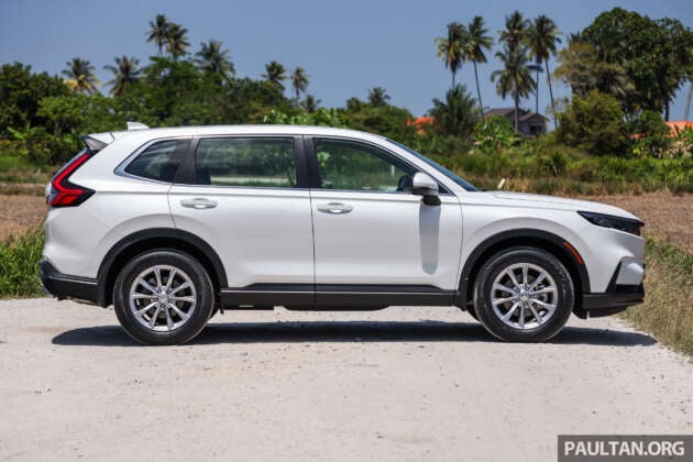 PANDU UJI: Honda CR-V 2024 — 2.0L e:HEV RS hibrid atau 1.5T V AWD lebih seronok? Mana lagi senyap?
