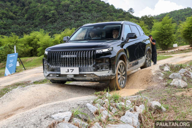 2024 Jaecoo J7 – we test out 197 PS/290 Nm 1.6T AWD SUV off-road ahead of launch; RM160k estimated